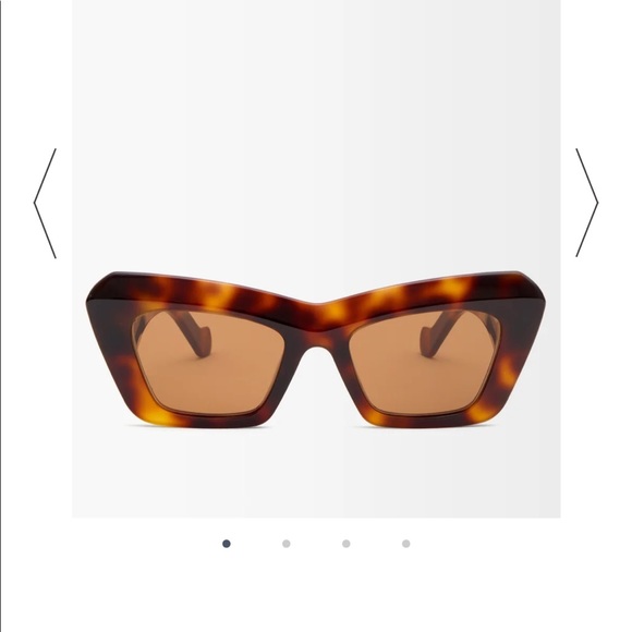 Loewe Accessories - Brand new never worn Loewe tortoiseshell cat eye sunglasses